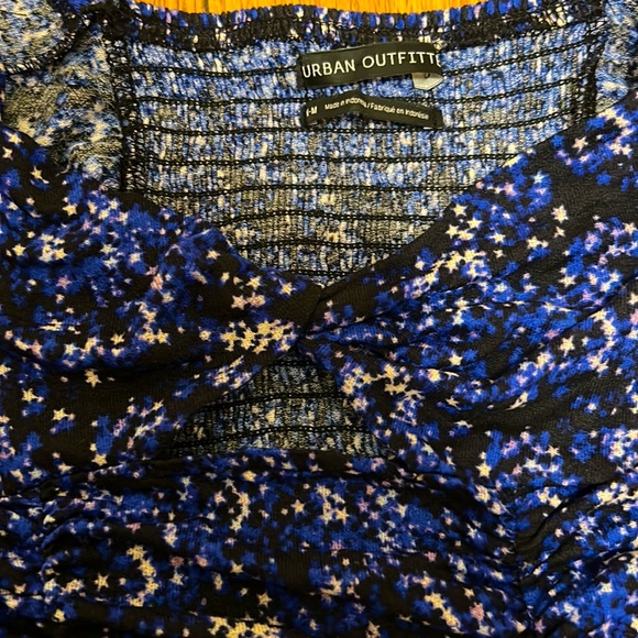 URBAN OUTFITTERS Juliana Crepe Blue Star Ruched Stretchy Crop Top NWOT Sz Medium - Picture 5 of 7